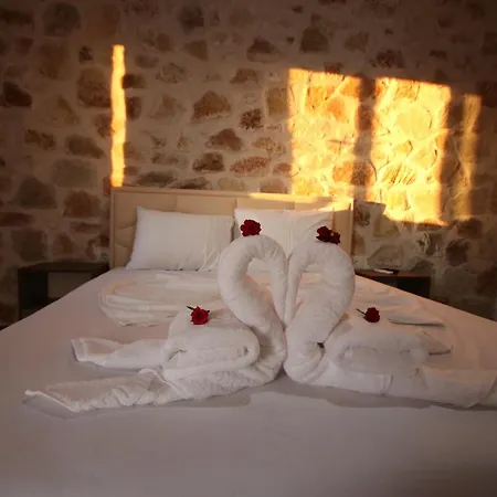 Acropolis Villa *