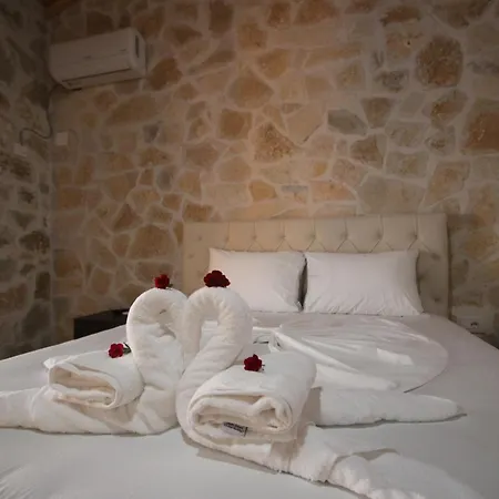 Acropolis *